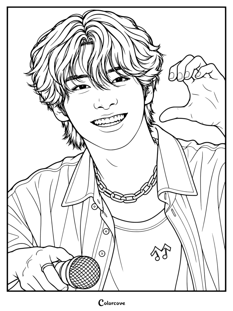 Una página para colorear de ENHYPEN para imprimir con Jake (Sim Jaeyun) vistiendo una camisa de botones con rayas blancas y un collar de cadena de plata grueso mientras sostiene un micrófono.